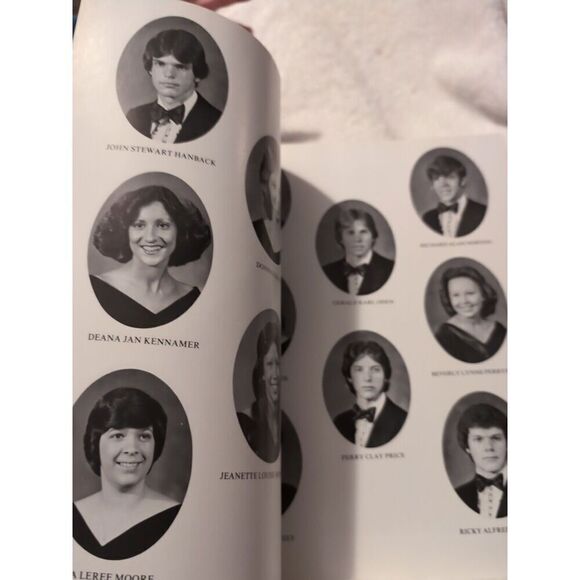 Oracle Mustang Yearbook Madison Academy Huntsville Alabama Yearbook 1977 - Picture 12 of 12